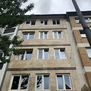 Moji 2*, Cologne Germany